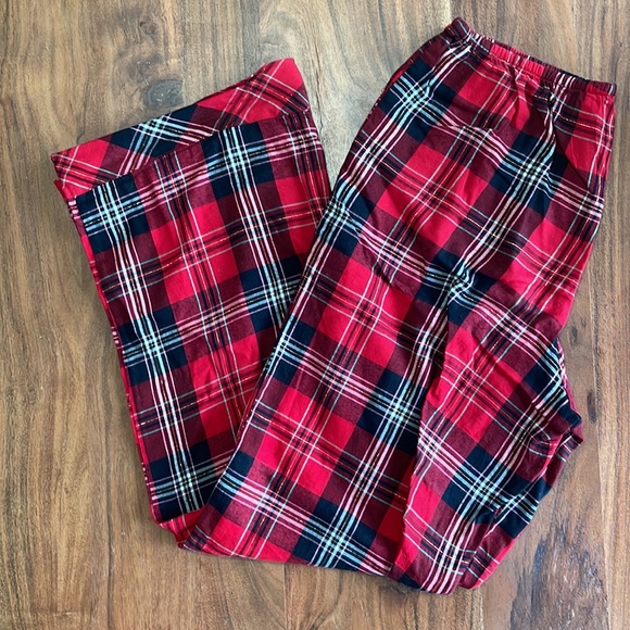 Victoria Secret - Plaid Pajama Set- Size S - Red Black - Picture 4 of 5
